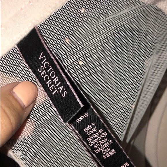 Victoria’s Secret Sexy Push Up bra 34C pink lace - Picture 6 of 6